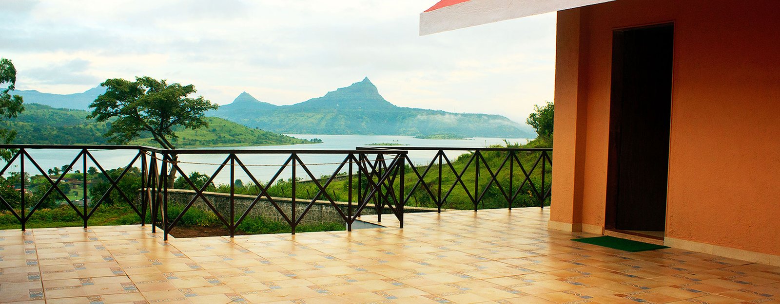 beleeza deck view